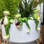 3 PCS Tipsy Frog Statues Pot Hugger Decorations by Suqorinp