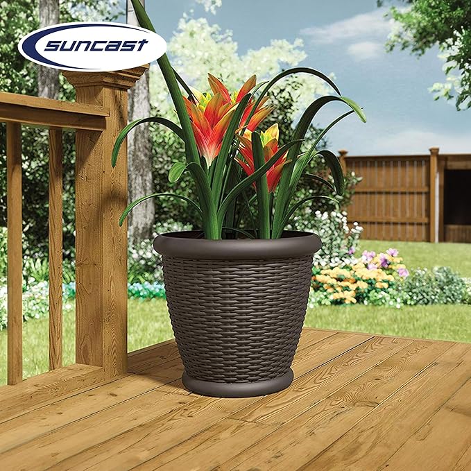 Suncast 4 Pack Wicker Planter w/ Drillable Drain Holes, Decorative - Image 4