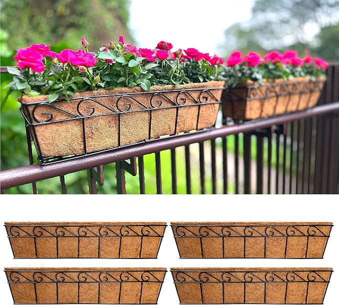 LaLaGreen Wall Mounted Planters by L%C3%A1L%C3%A1Green